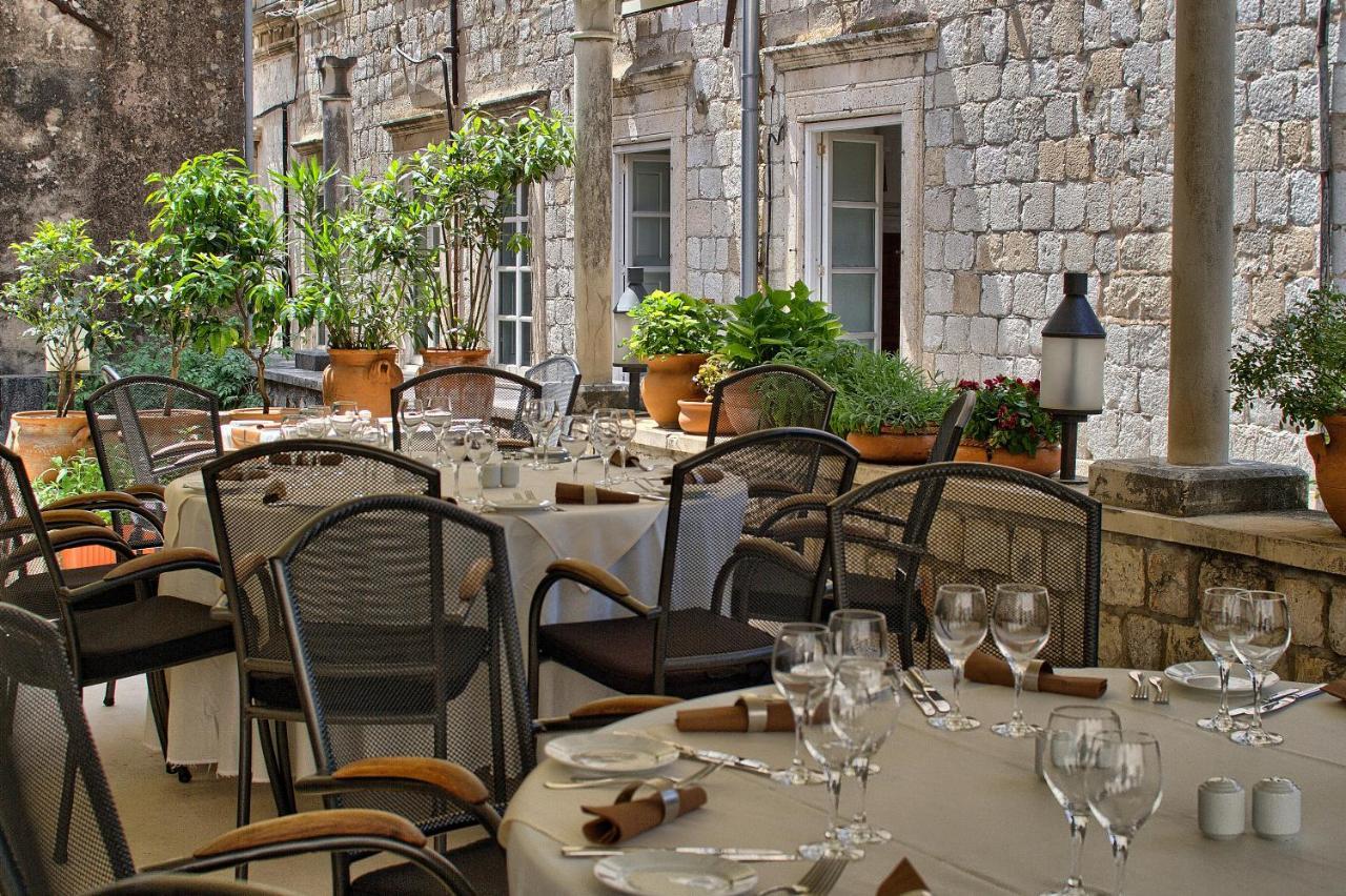 Hotell The Pucic Palace